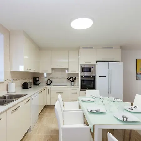 Seahorse Villa-private Pool-3 Bed Вилла *
