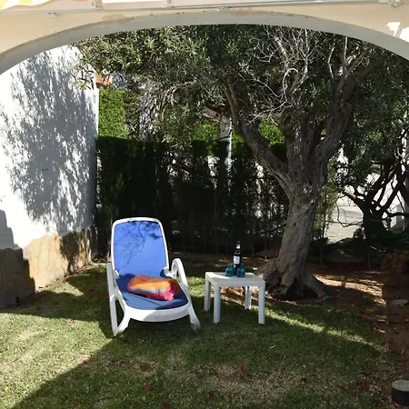 Seahorse Villa-private Pool-3 Bed Дения